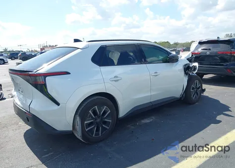 2026 Toyota Bz Xle z USA, uszkodzony, nr VIN JTMBDAFBXTA001201